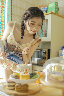 小鲜肉洗澡时勃起自慰ⅩNXX